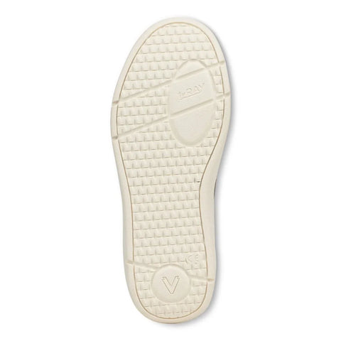 City Walk AXS Sneaker